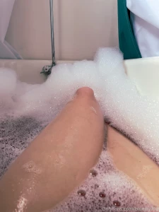 Had a midday bath because fuck it it s sunday i also recorded a short part 1