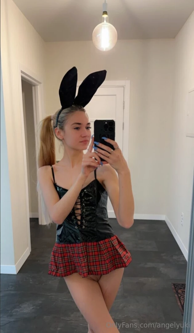 This hot thing trixietwix is waiting for you she has amazing deals for part 702 