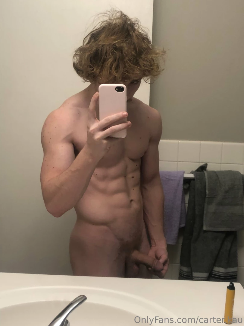 Messy hair soft dick first night in the new apartment 
