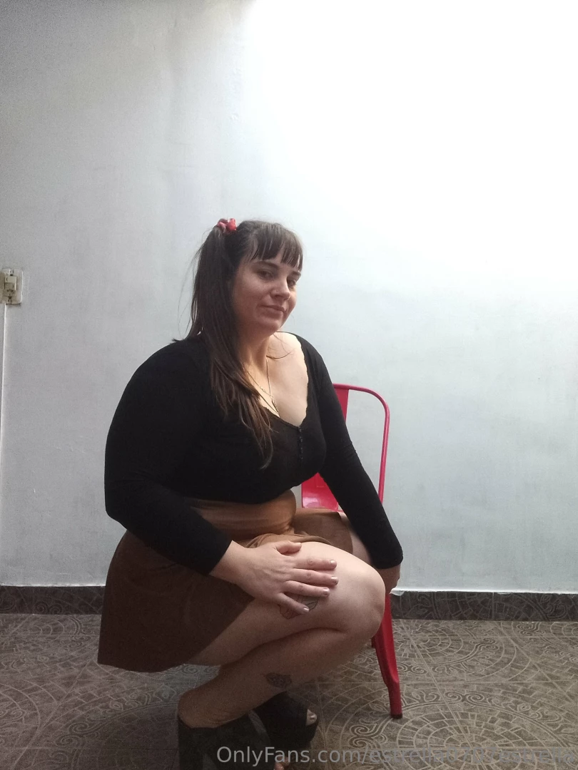 Hi babe after taking some photos i felt like taking a bath unlock it 