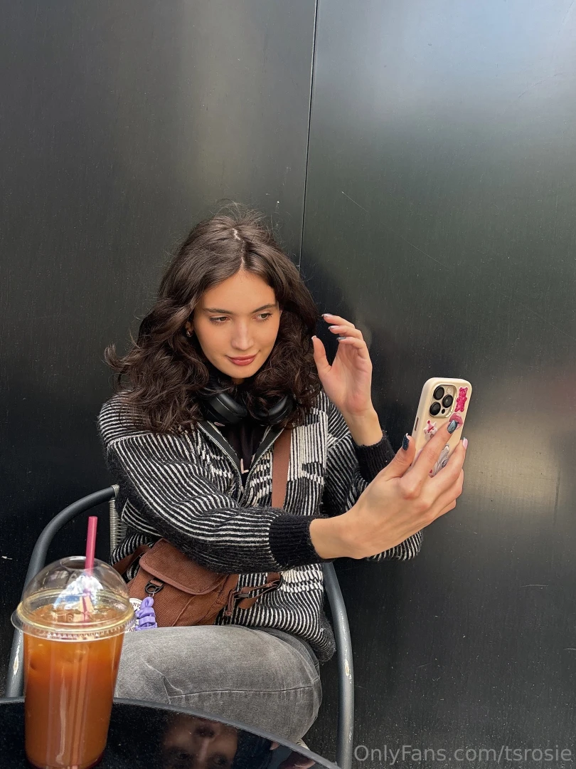 Today i had to snap a few selfies while my iced coffee melted in hand part 1 