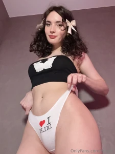 You be able to resist if i walked in front of you like that