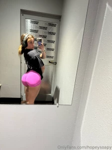 Dont you just wanna slap this booty