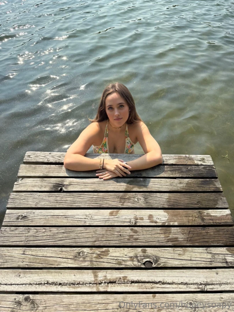 Come here and get with me 