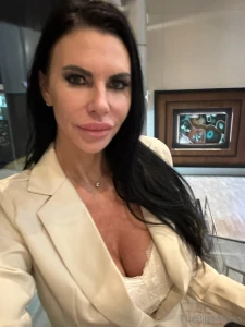 Book a facetime with m o m m y thepiperpress