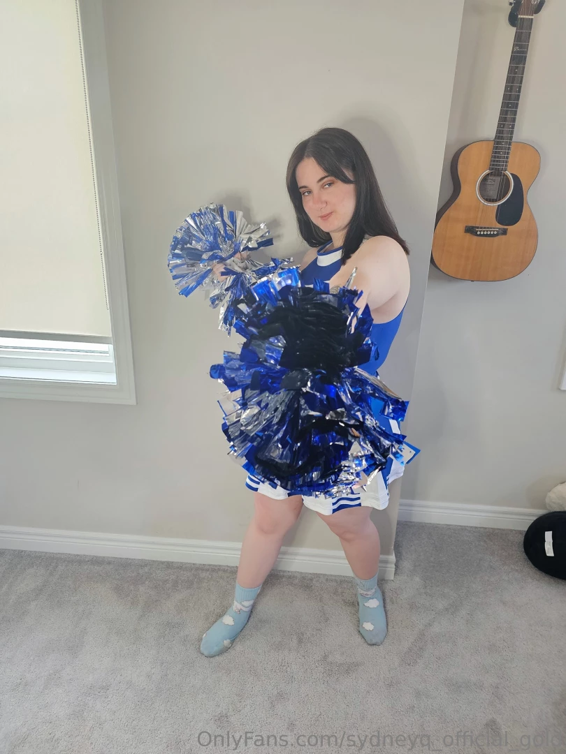 Sydneyq-official-gold part 72 