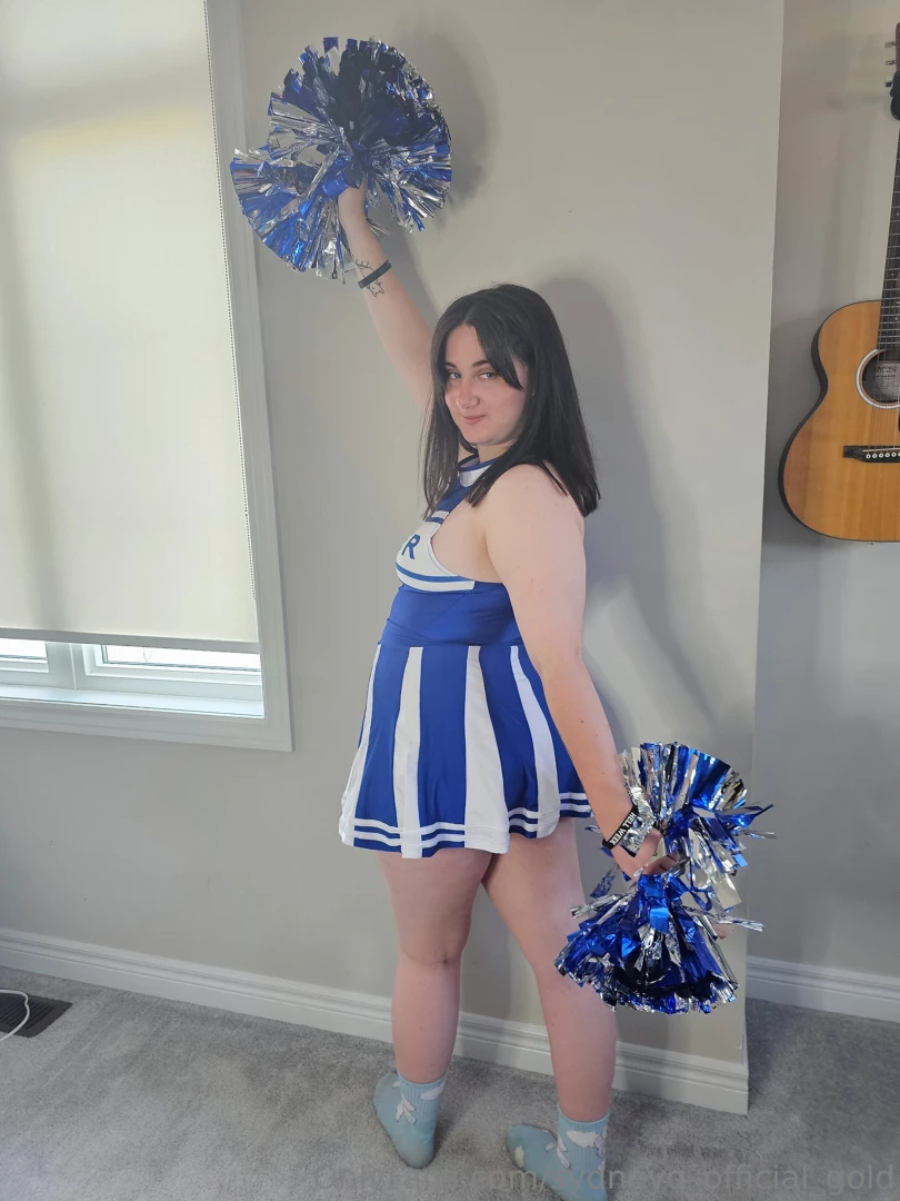 Sydneyq-official-gold part 74 