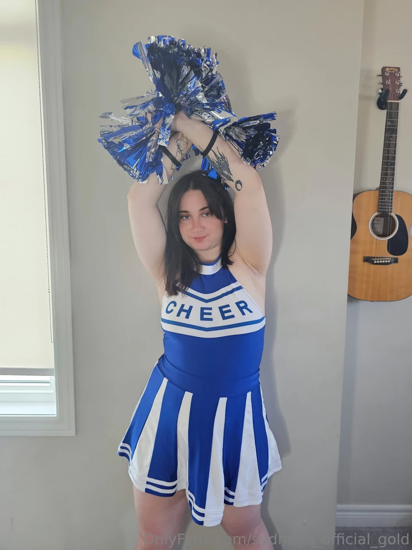 Sydneyq-official-gold part 77 