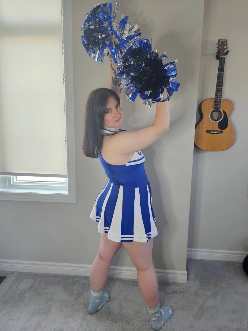 Sydneyq-official-gold part 86 