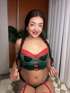 Santa thought you deserved a naughty gift this year so cum and unwrap