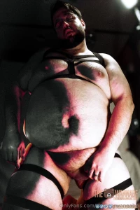 Special thank you to cry for getting me this chest piece from my part 4