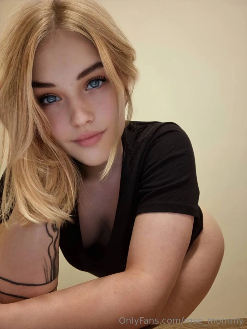 Sabscribe for free just look at her chloehoneyyy cutie face cherry part 1718 