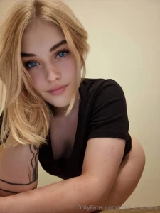 Sabscribe for free just look at her chloehoneyyy cutie face cherry part 1718