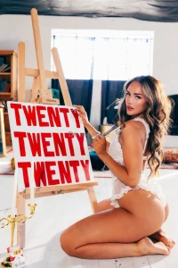 It s finally my birthdayyyy this has to be my favorite birthday pic