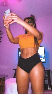 Late night or early morning who s up