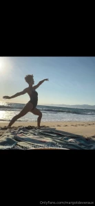 Join me for some beach yoga short little video out tonight loves xx