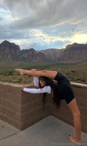 Sea or mountains what do u like more