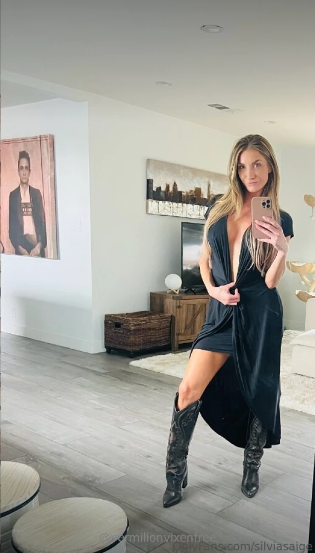 Milf performer of the year nominee silviasaigexxx would love to have a part 11 