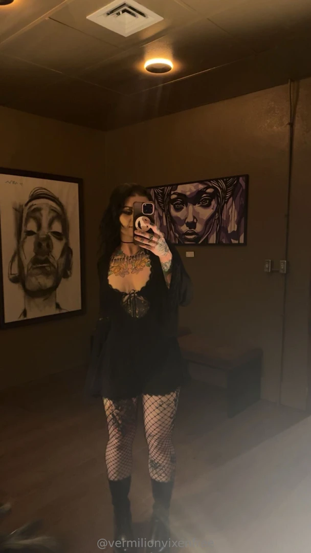 Feelin like a rock star 