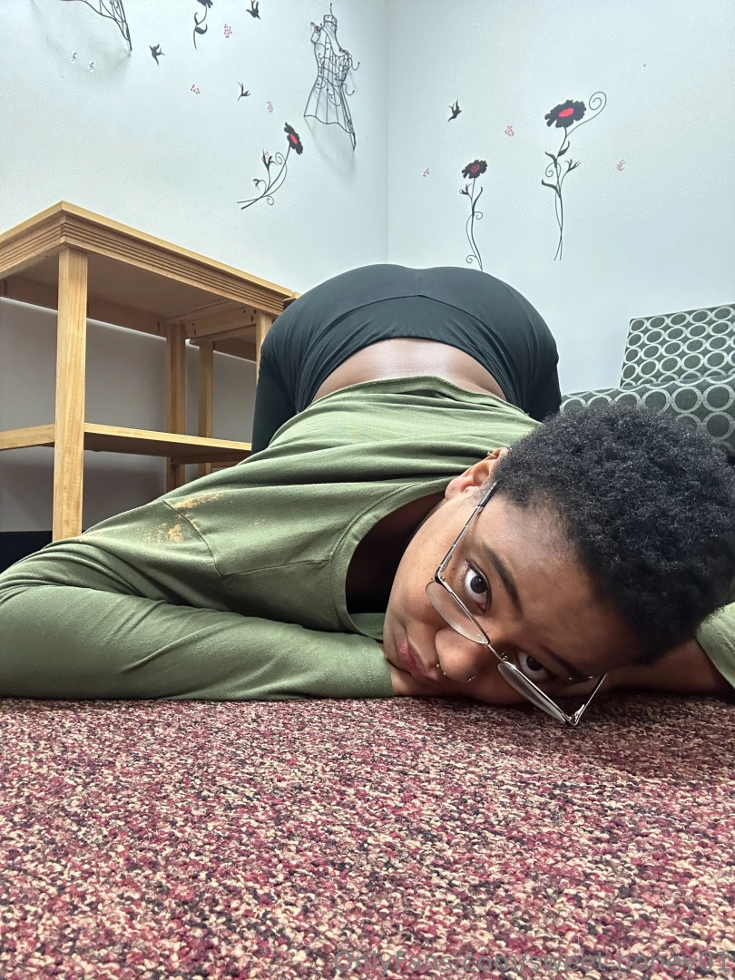 Work fun a customer came in in one video lol part 5 