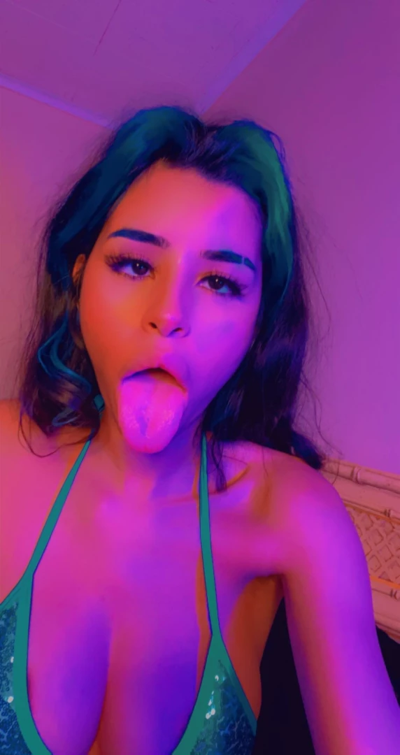 I want u to cum in my mouth 
