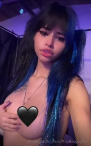 Do you like it when i wear pigtails