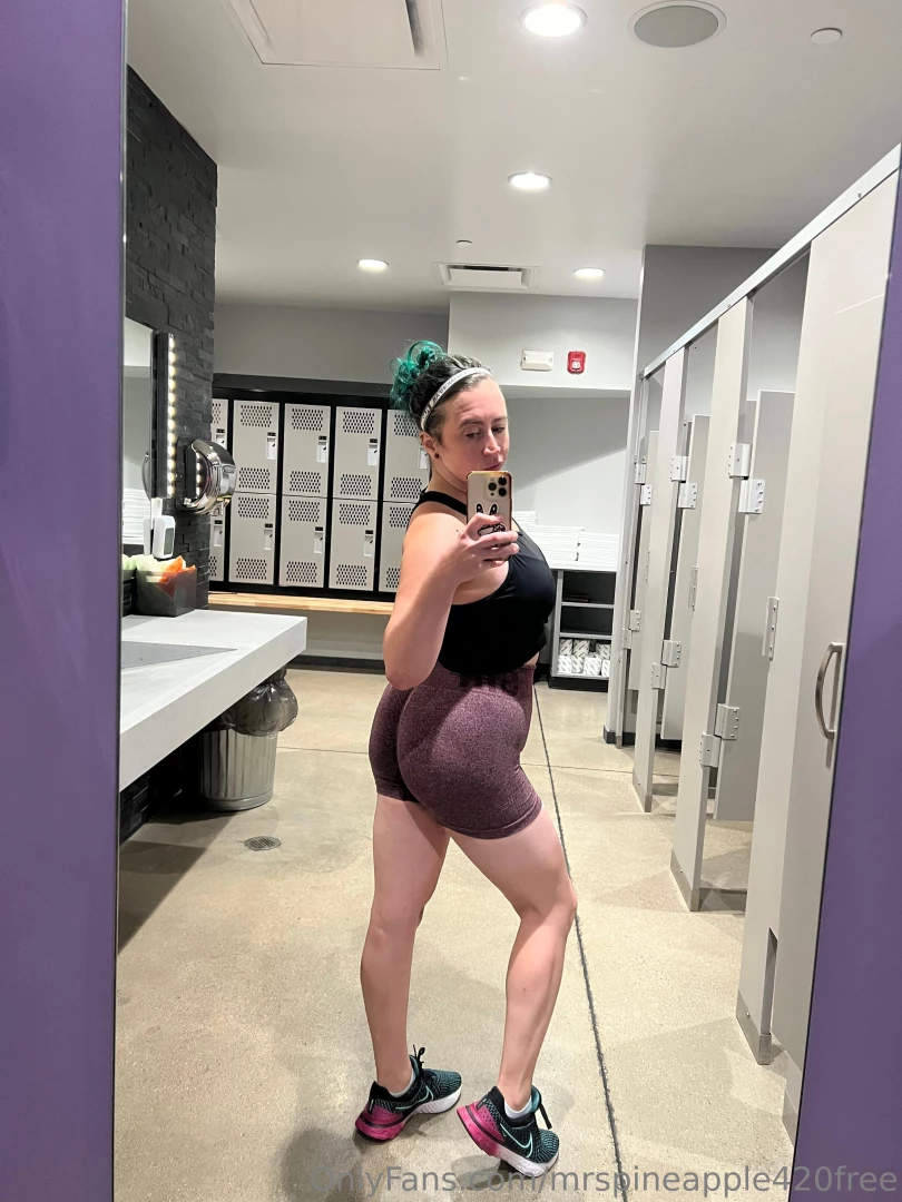 Happy friday everyone here is all of the content i posted on my vip part 8 