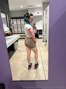 My daily workout is done unlock today s gym nudes for only 3 so i can part 2