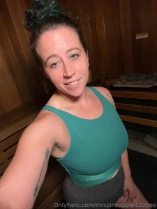 Here are today s gym pics seven new boobie pics for just 3