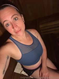 Happy friday 4 pics of me topless in the sauna for just 3 all proceeds part 2