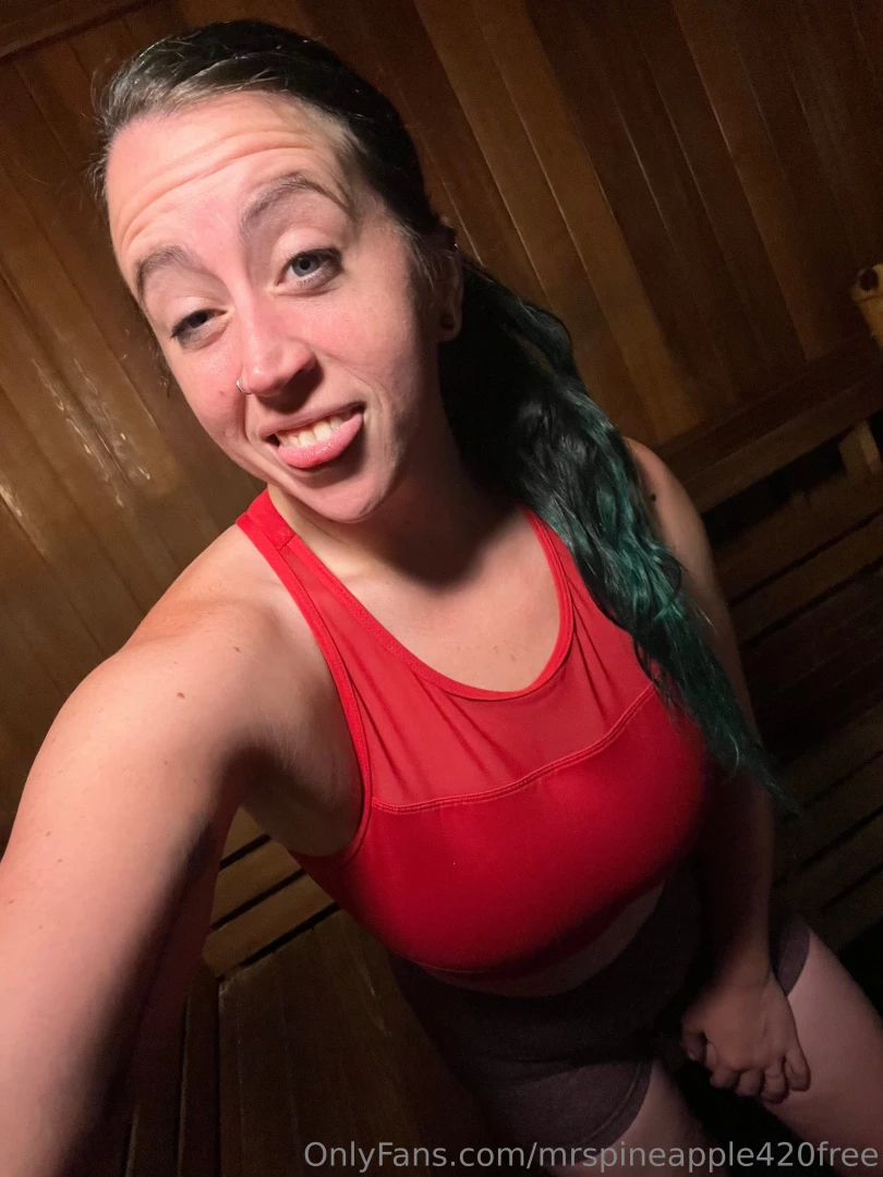 Daily gym sauna pics unlock 6 brand new nudes from my workout today 