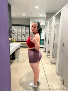 Daily gym sauna pics unlock 6 brand new nudes from my workout today part 3