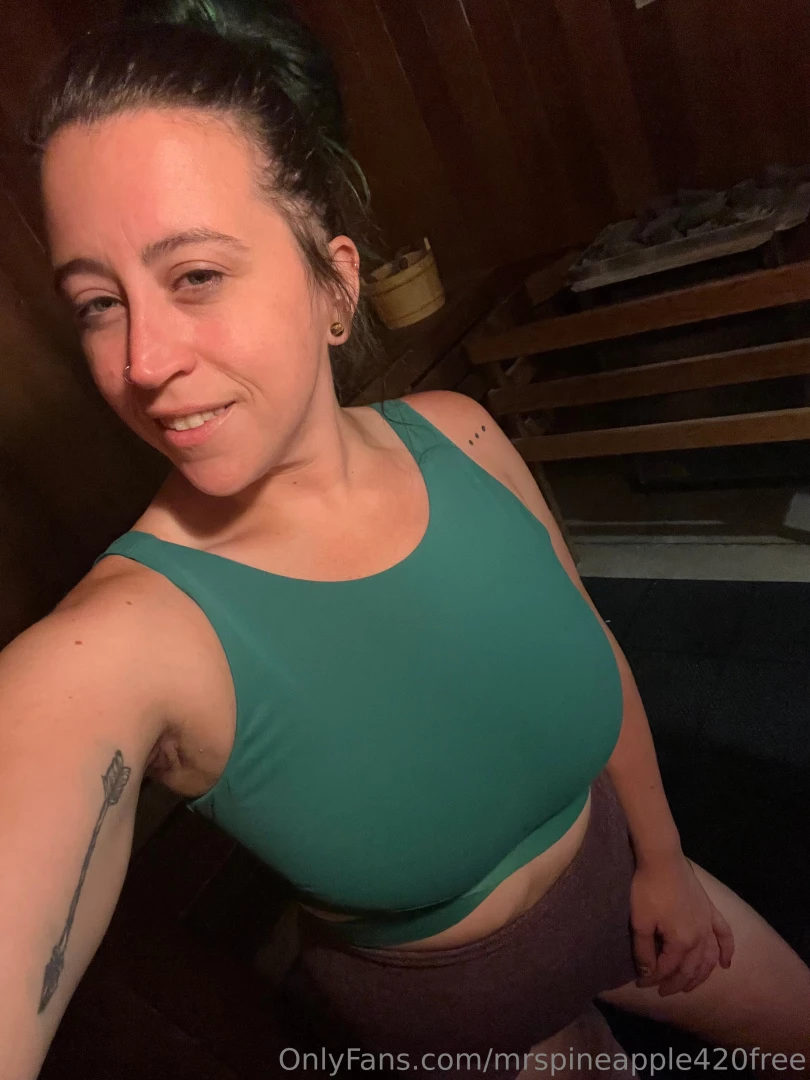 New topless sauna pics from today s workout help me get those booty part 5 