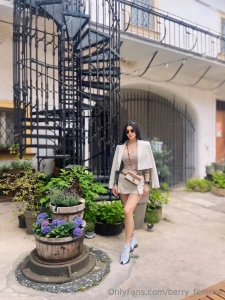 Does the style of women s clothing mean a lot to you when i walked