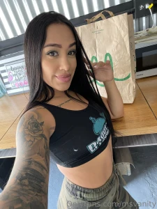 Hi my love drop some and let me show you something sexy