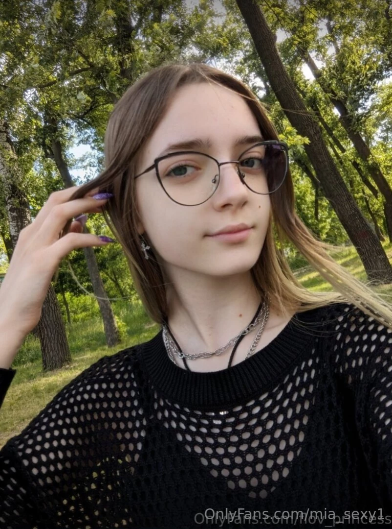 This babe flov_princess wants to be naughty for her dadddy the girl part 142 