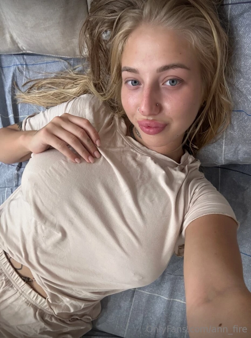 Stop if u horny now u got 15 minutes for subscribe her la_da_vip coz part 17 