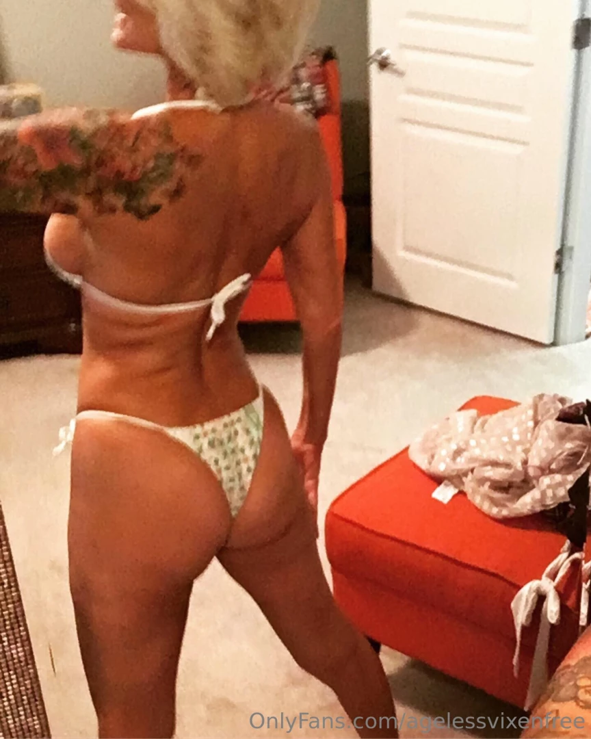 Does this make my ass look big message me and let me know 