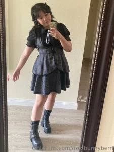 Bday outfit my finished crochet bag yayyy part 1