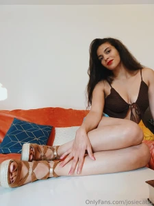 Toujours dispo si tu veux en voir