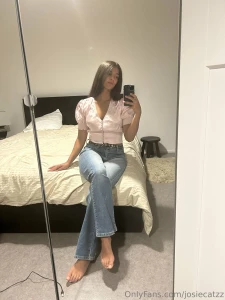 My outfit before heading to a meeting part 3