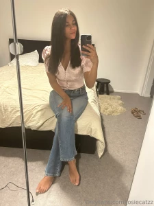 My outfit before heading to a meeting part 1