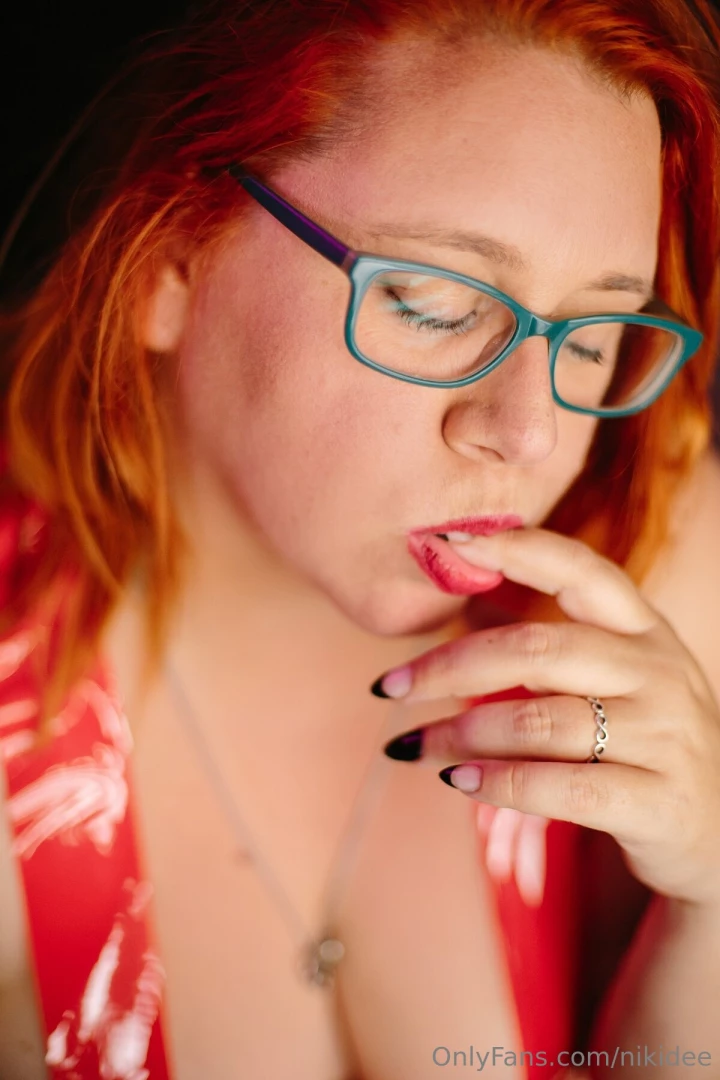 Tasting your sweet cum off after teasing you 