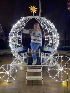 Wanna spend the holidays together