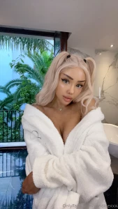 90 off first 10 people to subscribe get an extra month to my vip page