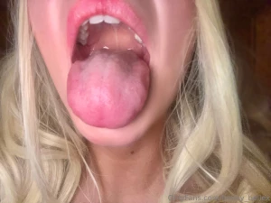 Target practice round 3 swipe to choose your target part 1