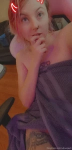 Fresh out of the shower who wants to come play video games with me part 1