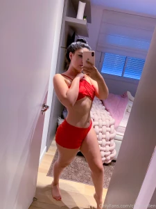 Do you think this red color suits me part 1