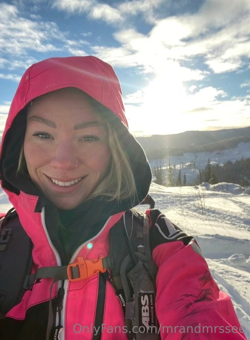 Gone riding i ll be back late tonight 