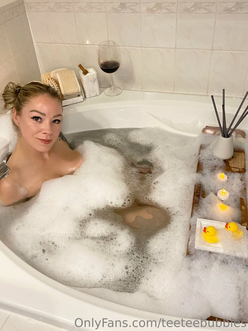 A bubble bath is my fav way to relax after a long day at work how do 